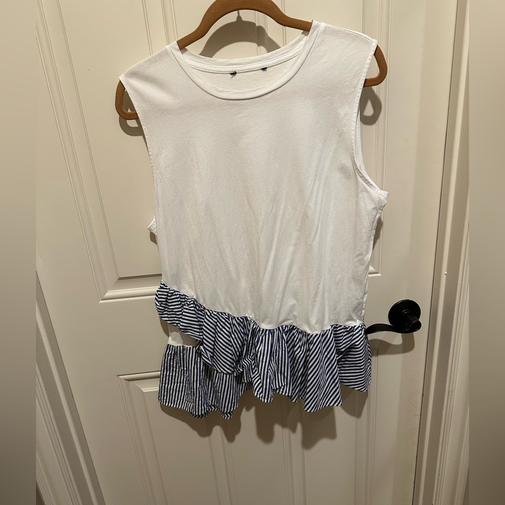 Banana Republic Sleeveless Blouse